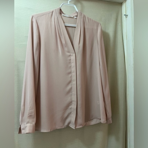 ⚫️ BOGO Violet and Claire women’s blush pink blouse size small - Picture 1 of 8